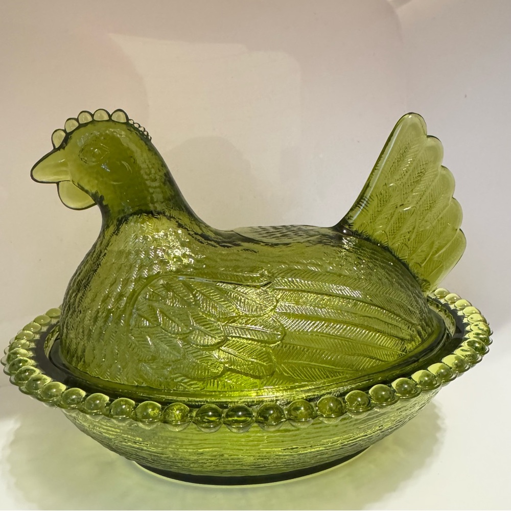 Vintage Indiana Glass Hen On Nest Avocado Olive Green Covered Candy Trinket Dish